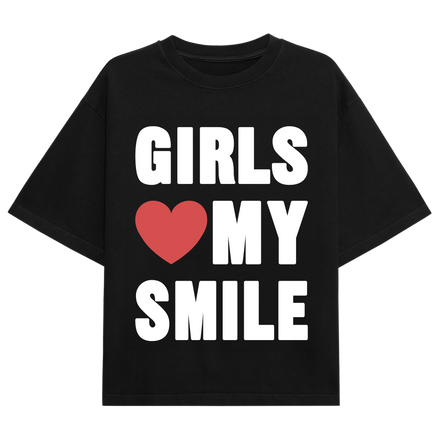 GIRLS LOVE MY SMILE Oversized Shirt